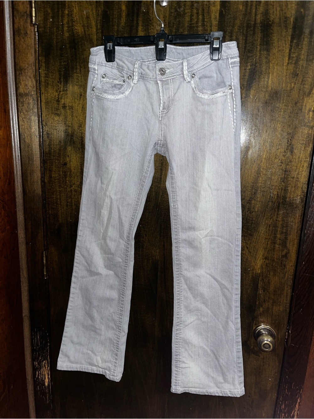 Vintage Clash Y2K Light Gray Wide-Leg Flare Jeans